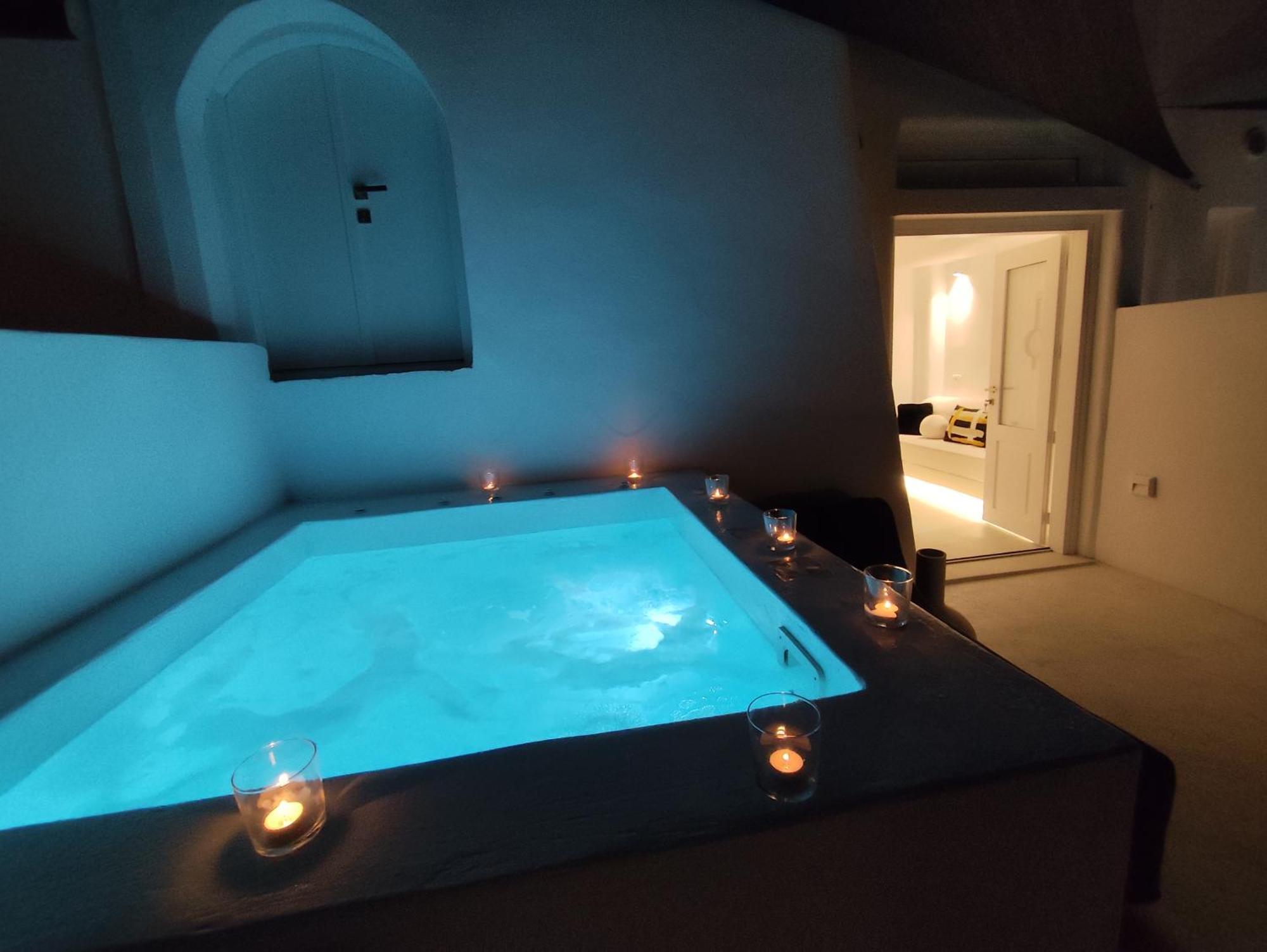 The Magic Luxury Cave Suites Vóthon Exterior foto